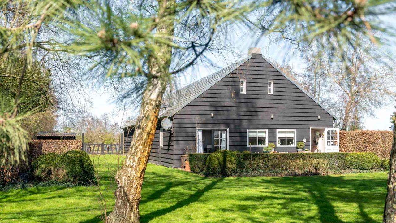 D'Ouwe Stal Bed & Breakfast Axel Exterior photo
